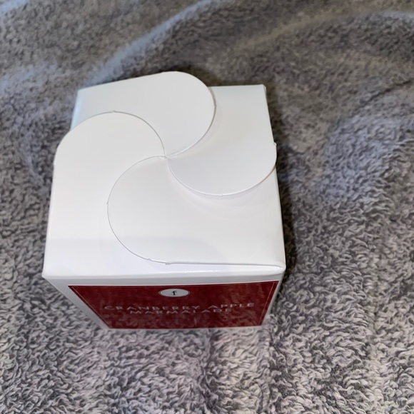 Cranberry Apple Candle - Picture 2 of 4